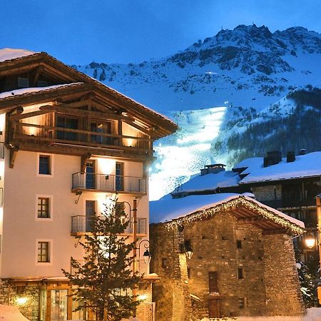 Maison De Famille Les 5 Freres Val-dʼIsère Eksteriør billede