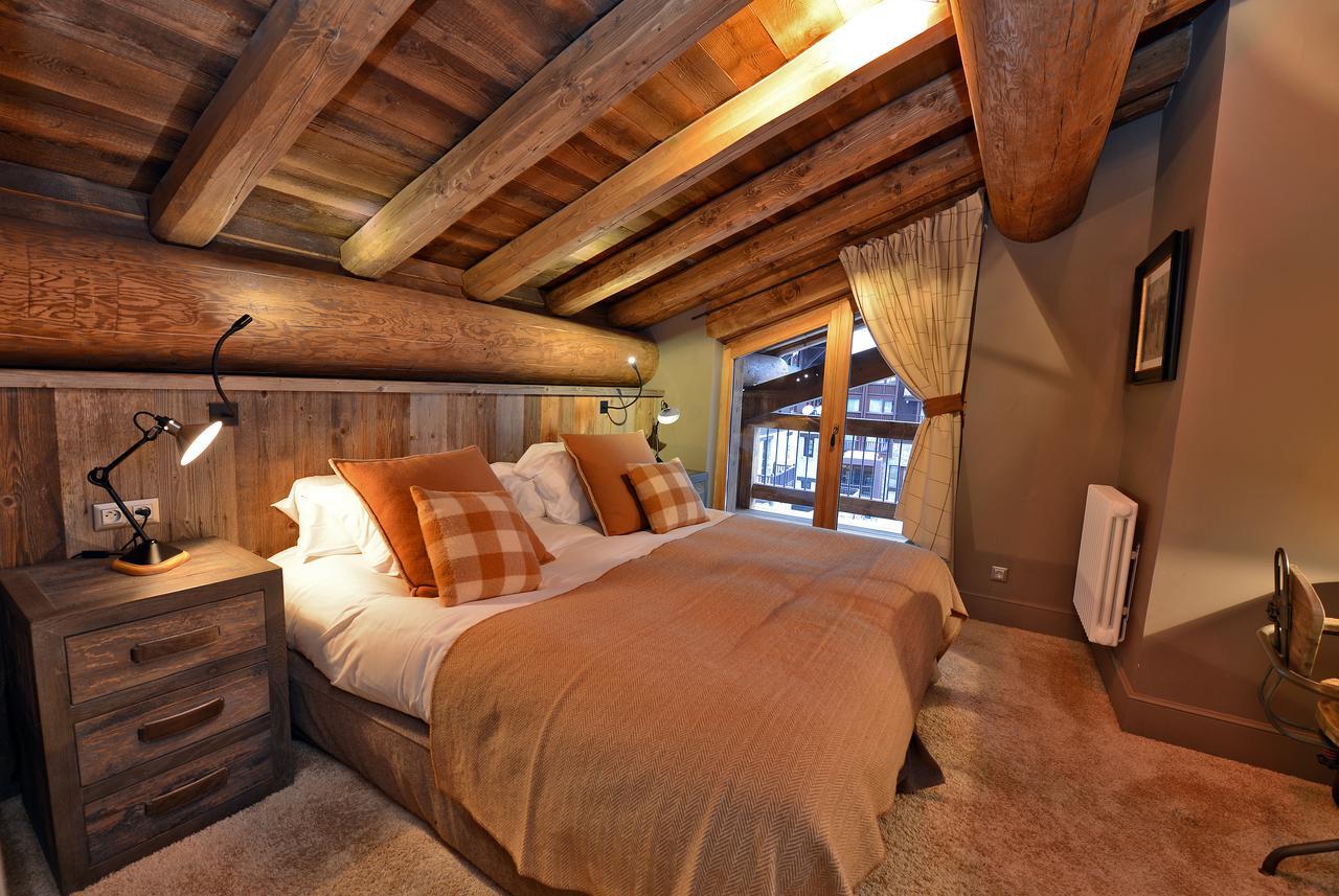 Maison De Famille Les 5 Freres Val-dʼIsère Eksteriør billede